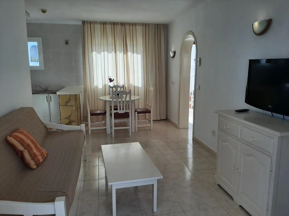 Apartamentos Torres Cardona كالا يونغا شقة