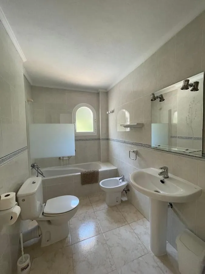 Apartamentos Torres Cardona كالا يونغا شقة