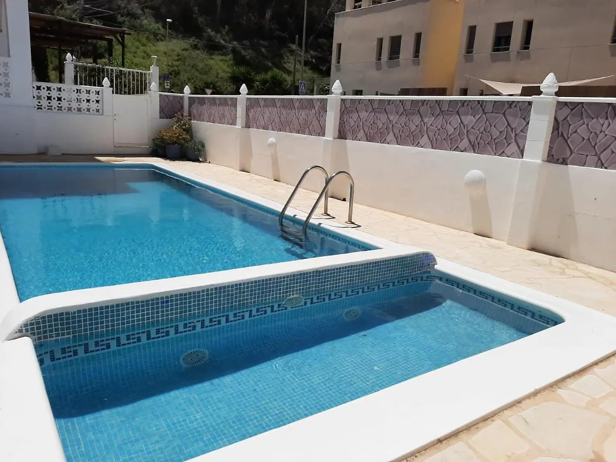 Apartamentos Torres Cardona كالا يونغا شقة