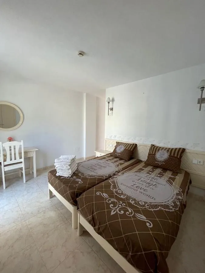 شقة Apartamentos Torres Cardona كالا يونغا