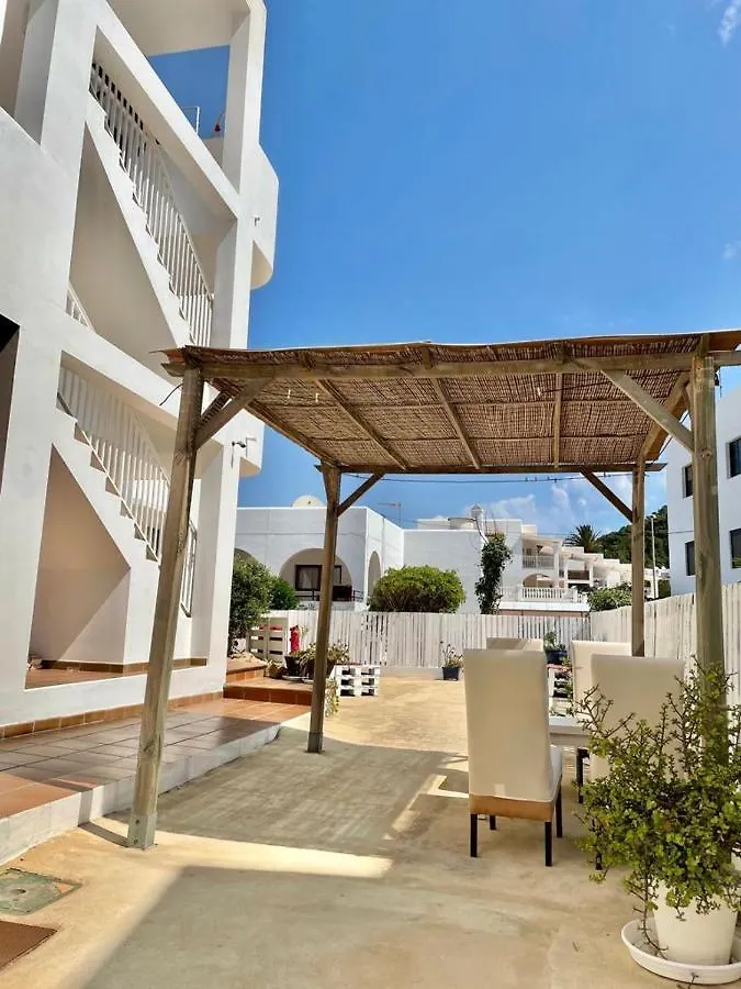 شقة Apartamentos Torres Cardona كالا يونغا